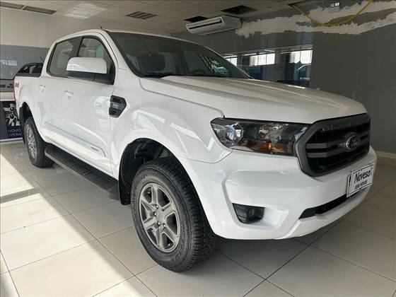 FORD RANGER 2.2 XLS 4X4 CD 16V DIESEL 4P AUTOMÁTICO FORD RANGER 2.2 XLS 4X4 CD 16V DIESEL 4P AUTOMÁTICO
